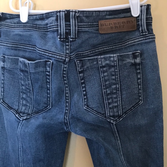 Burberry Brit Jeans - Picture 4 of 7